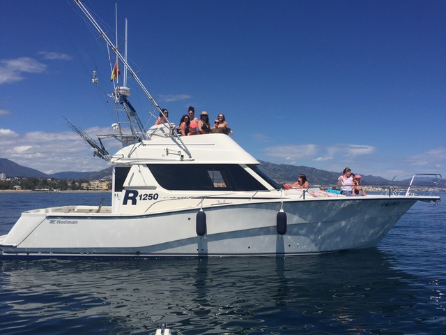 Luna Sailing Yacht